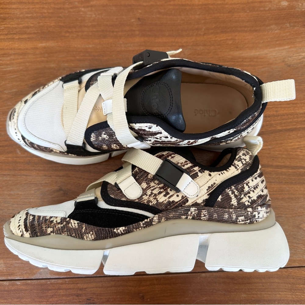 Chloé Sonnie Low-Top Sneakers Like New